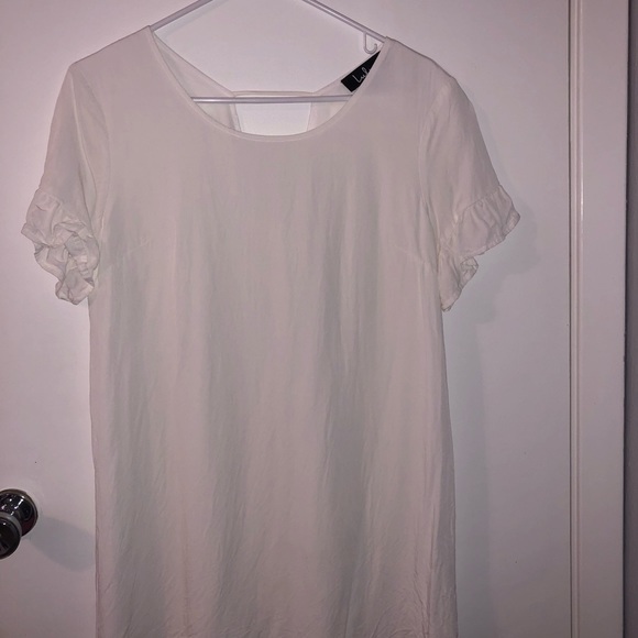 Lulu’s Chic of Perfection white shift dress - Picture 2 of 5